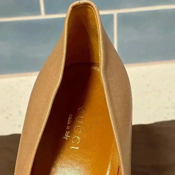 Gucci 269703 Nappa Charlotte Winter Rose Leather Pumps 39 With Box And Dust Bag - Picture 6 of 16